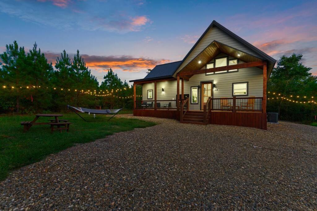 Вилла Under The Stars - Secluded, Hot Tub, Firepit, Games Брокен-Боу Экстерьер фото